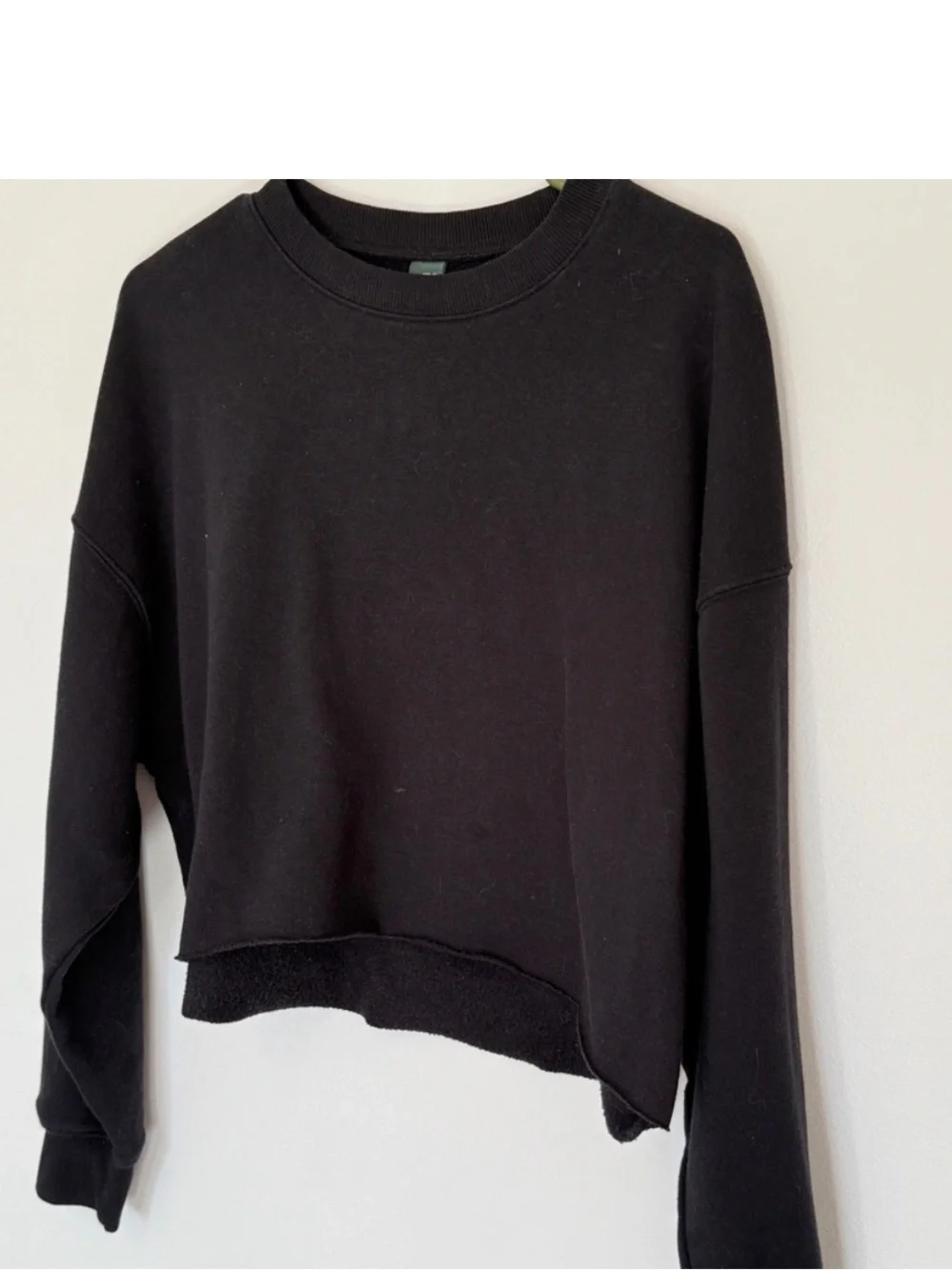 Wild Fable Raw Hem Cropped sweatshirt - Picture 2 of 4